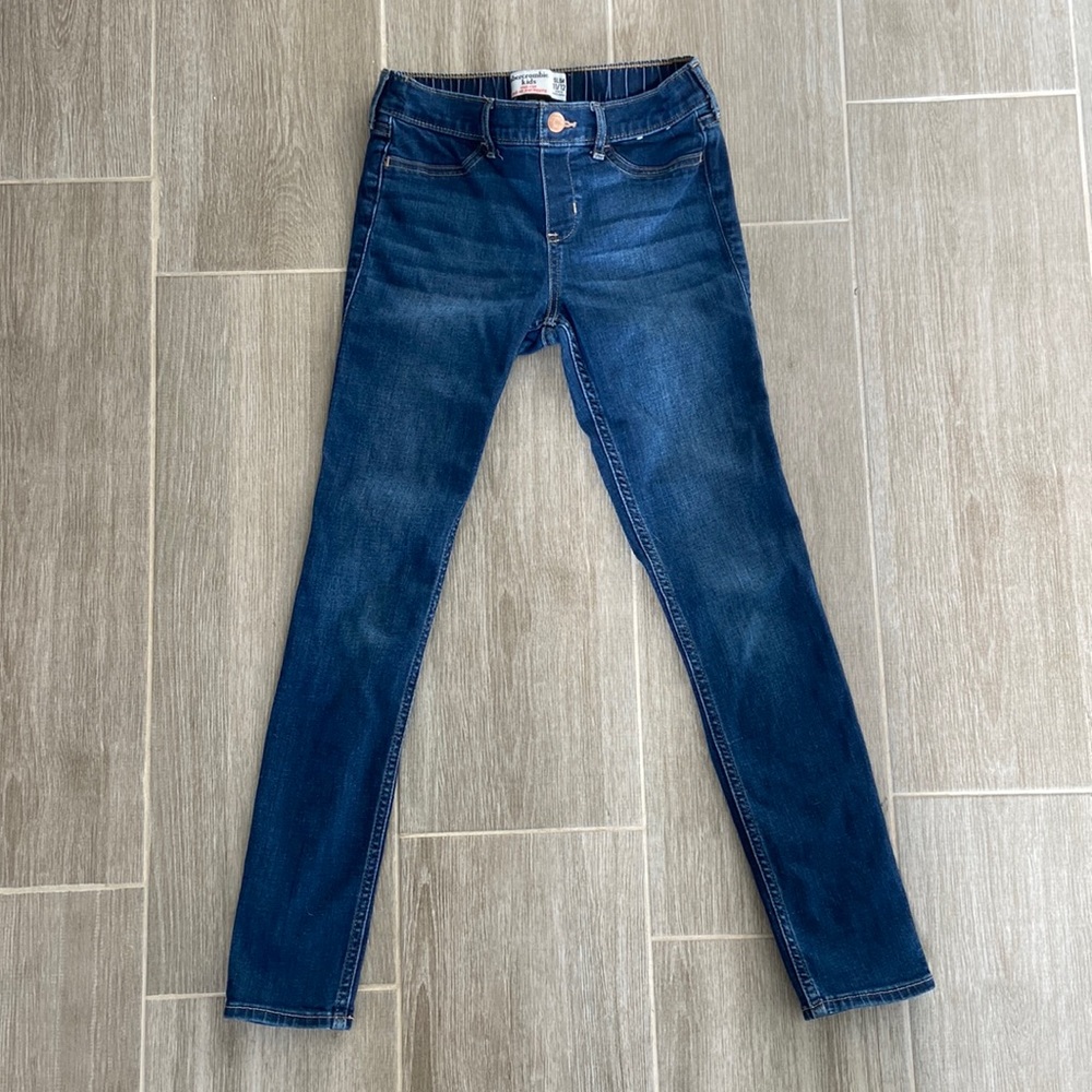 Girls Abercrombie jeans 11/12 slim